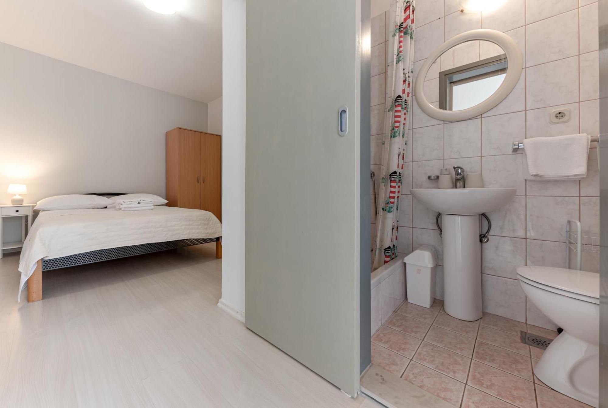 Apartments Gisela Makarska Bilik gambar
